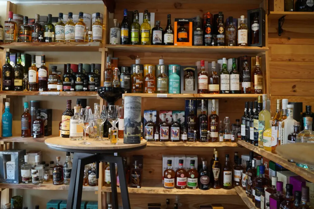 cave à vin munster et alentours hopla vins hoplavins oplavin vin sec vin moelleux vin liquoreux vin tannique vin fruité vin corsé vin léger vin minéral vin boisé vin complexe