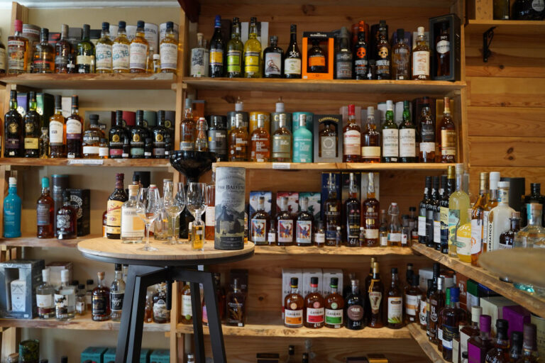 cave à vin munster et alentours hopla vins hoplavins oplavin vin sec vin moelleux vin liquoreux vin tannique vin fruité vin corsé vin léger vin minéral vin boisé vin complexe